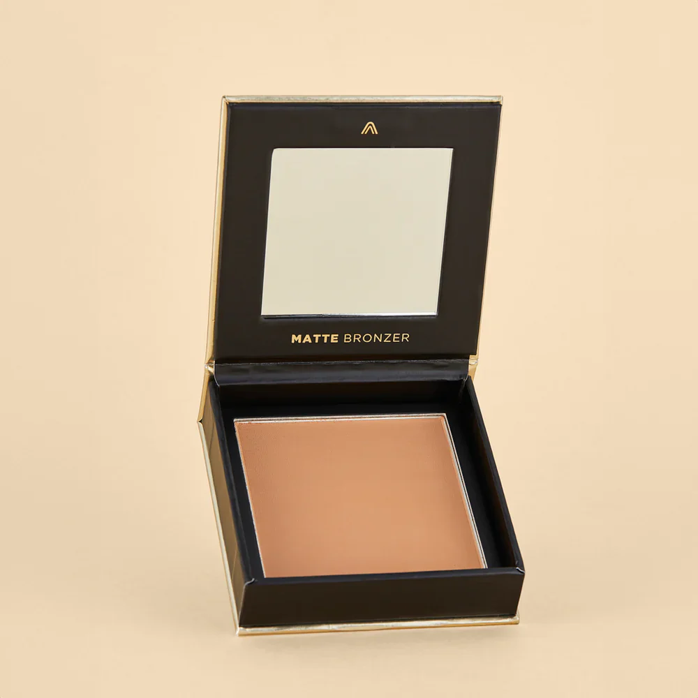 MATTE BRONZER 1ST SCENE - ATENEA