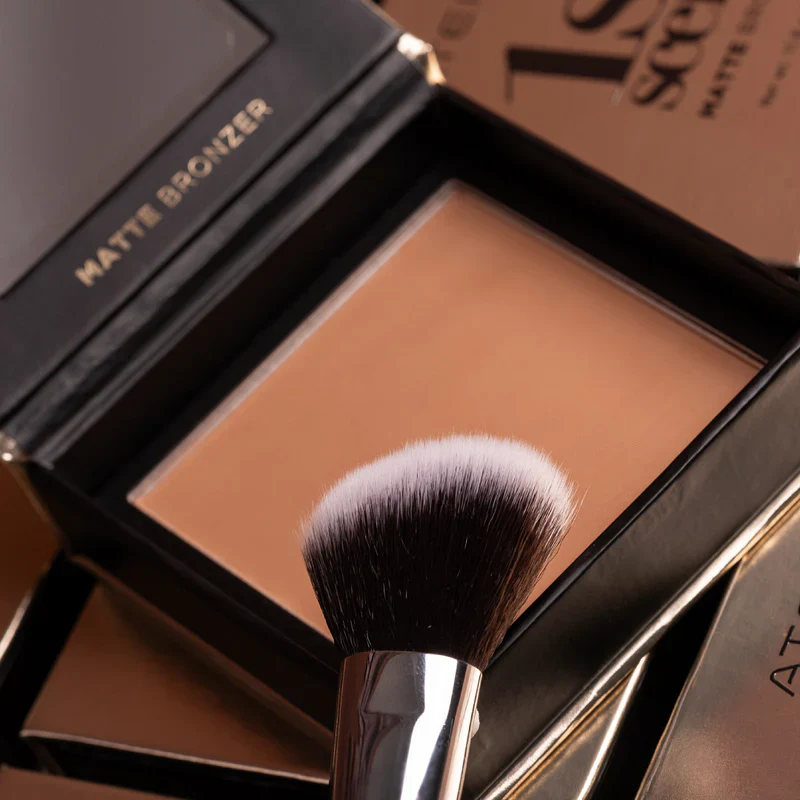 MATTE BRONZER 1ST SCENE - ATENEA - Image 2